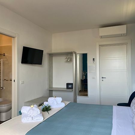 Porta Alla Croce Guest House ฟลอเรนซ์ ภายนอก รูปภาพ