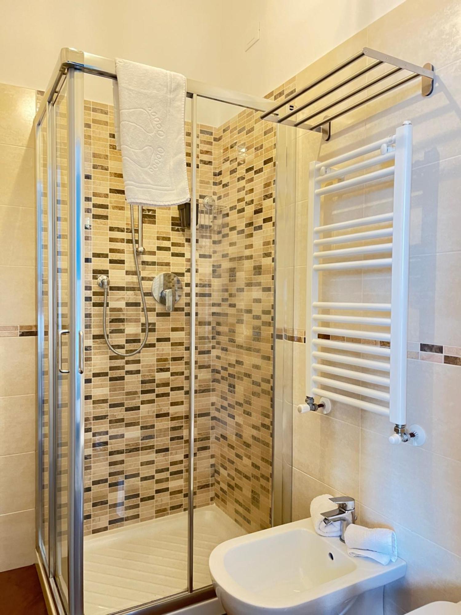 Porta Alla Croce Guest House ฟลอเรนซ์ ห้อง รูปภาพ